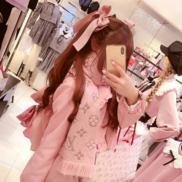 Louis Vuitton Ballet Pink Logomania Scarf Wool & Silk Metallic Thread - Picture 2 of 11